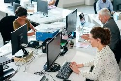 Абонентское обслуживание (вариант №3)