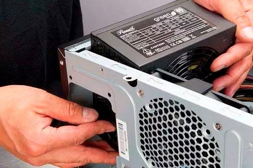 Компьютер включается и сразу выключается