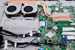 Чистка моноблока от пыли (вариант №2)