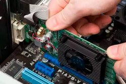 Компьютер зависает во время работы